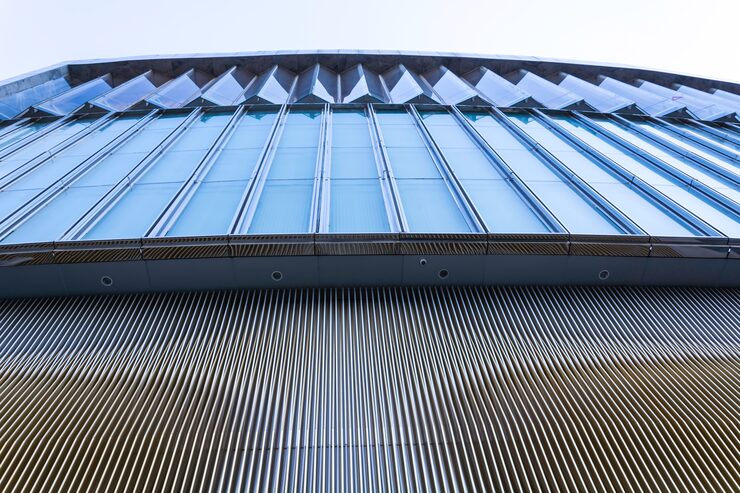 Cum se compară tabla de aluminiu cu tabla de zinc-titan pentru acoperișuri